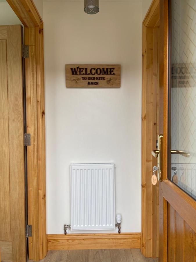 Red Kite Barn Villa Ammanford Exterior photo